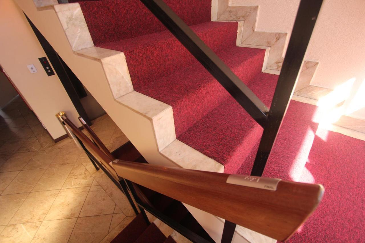 Nena Residence Hotel 弗朗卡 外观 照片